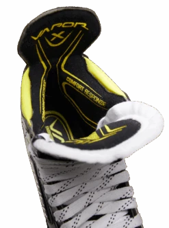 Bauer Vapor 3X Intermediate Roller Skates -Hockey Equipage Store 1060219 RH VAPOR 3X SKATE 0524 clipped 1