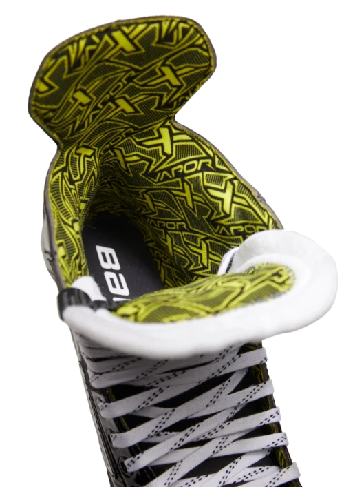 Bauer Vapor X3.5 Intermediate Roller Skates 7 Bauer Vapor X3.5 Intermediate Roller Skates -Hockey Equipage Store 1060231 RH Vapor X3.5 Skate 0525 clipped