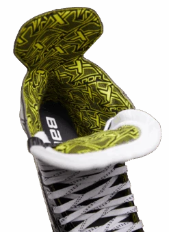 Bauer Vapor X3.5 Senior Roller Skates -Hockey Equipage Store 1060231 RH Vapor X3.5 Skate 0525 clipped 3ee03016 be4a 44a6 81e2 a5567f4e6994