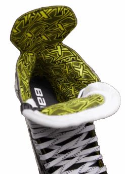 Bauer Vapor X3.5 Junior Roller Skates -Hockey Equipage Store 1060231 RH Vapor X3.5 Skate 0525 clipped 40ad49e3 be85 4f20 b9a5 5425b45e4f96