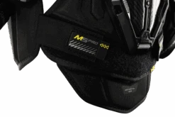 Bauer Supreme M5 Pro Junior Shoulder Pads -Hockey Equipage Store 1061870 BTH23 PROTECTIVE SHOULDER SUPREME M5PRO JR Velcro landing detail