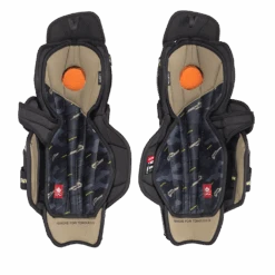 CCM Tacks AS-V Junior Shin Guards -Hockey Equipage Store SGAS5 02 bda5763e c5d0 492d b41e fb1e70b77ecd