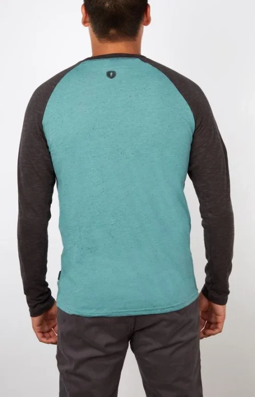 Gongshow Healthy Scratch Long-Sleeve Crew Neck 3 Gongshow Healthy Scratch Long-Sleeve Crew Neck -Hockey Equipage Store TF18 M721 03 555x 1c697b31 14db 4f39 80e2 4e525210efbf