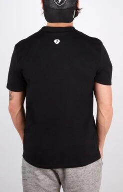 Gongshow No Trade Claus T-Shirt -Hockey Equipage Store TF19 M725 No Trade Claus 02 555x 60939501 8f97 4583 86dc c1e7c945c3f2