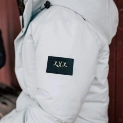 Bauer Ultimate Hooded Parka Women's -Hockey Equipage Store Women E2 80 99sBauerHockeyUltimateHoodedParka fbc77620 f1fb 4827 ba88 dae6b54a8219